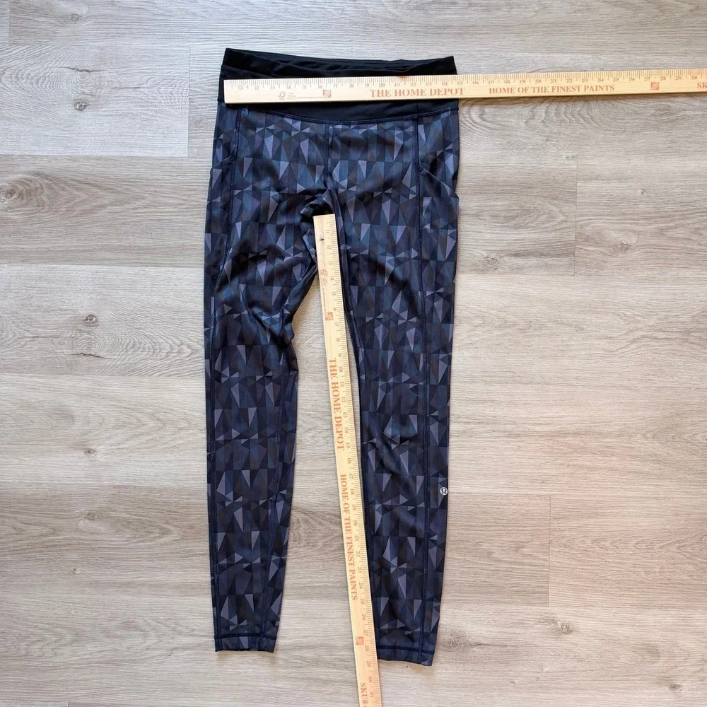 Lululemon‎ Speed Tight IV Geometric Prism Blue Purple Athletic Leggings Size 8